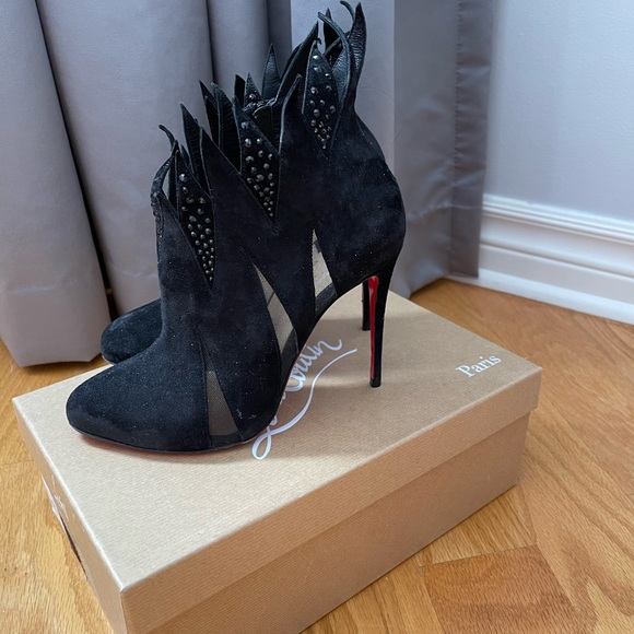 Authentic Christian Louboutin suede booties - Picture 6 of 10